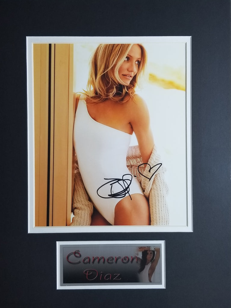 Signed photo of Cameron Diaz