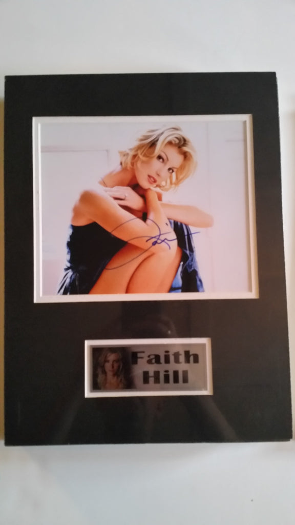 Signed photograph of Faith Hill