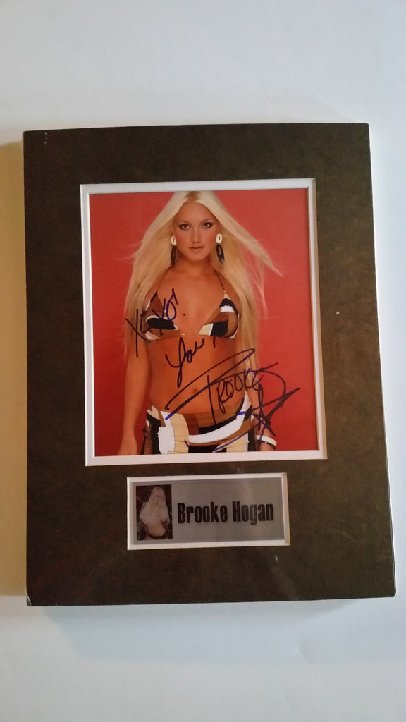 Signed photo of Brooke Hogan