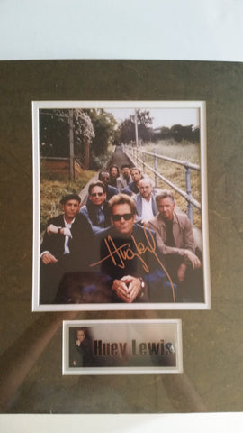 Signed photo of Huey Lewis