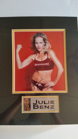 Signed photo of Julie Benz