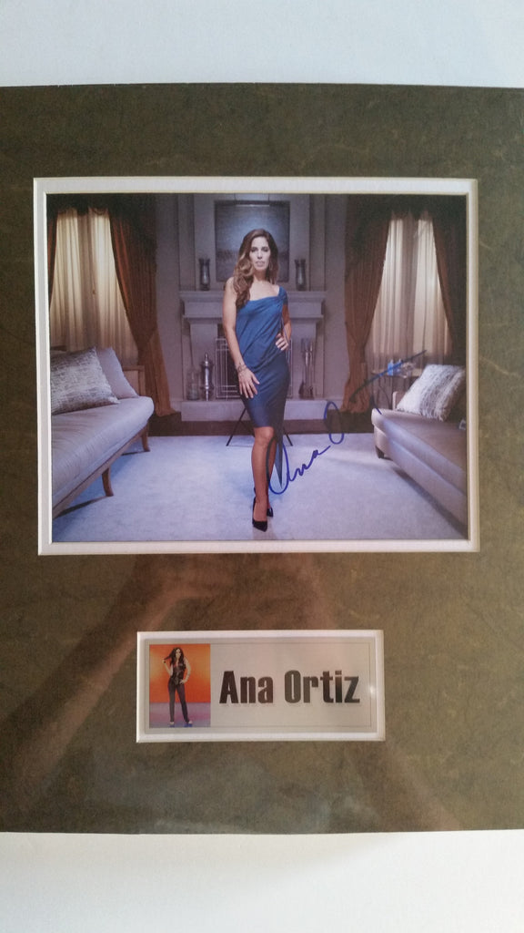 Signed photo of Ana Ortiz
