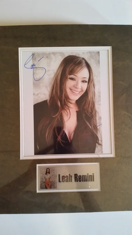 Signed photo of Leah Remini