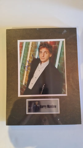 Signed photo of Barry Manilow