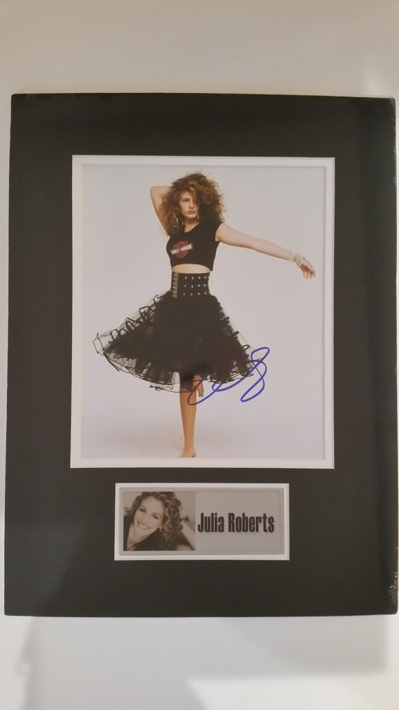 Signed photo of Julia Roberts