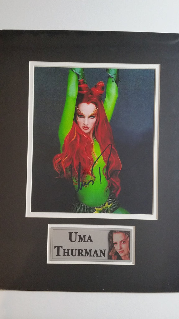 Signed photo of Uma Thurman