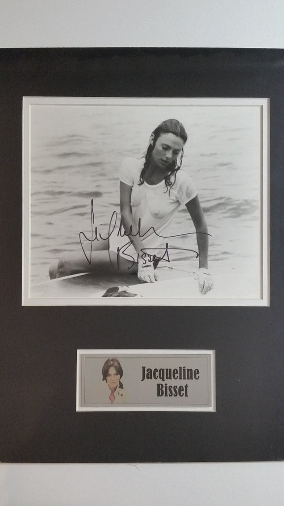 Signed photo of Jacqueline Bisset