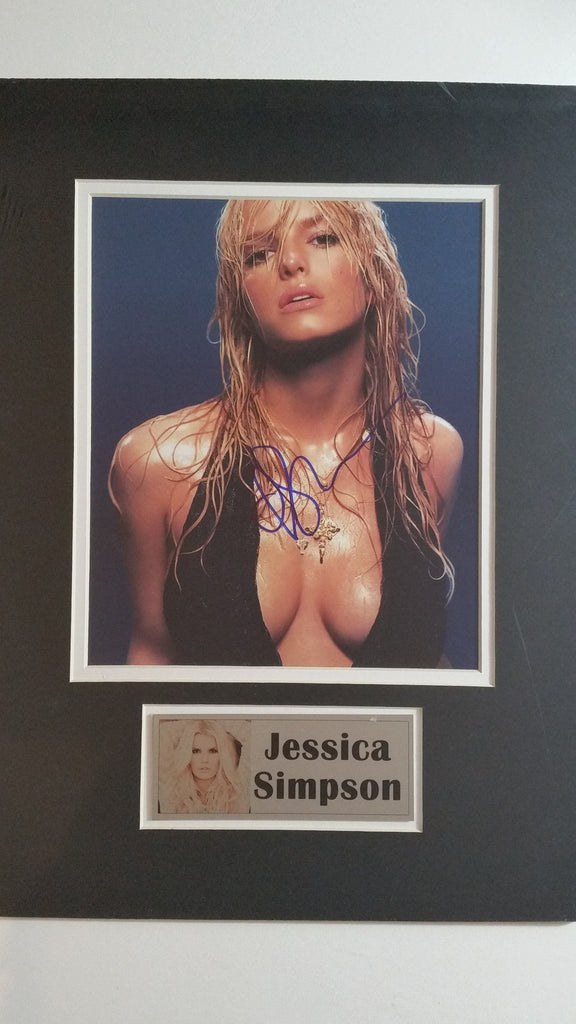 Signed photo of Jessica Simpson