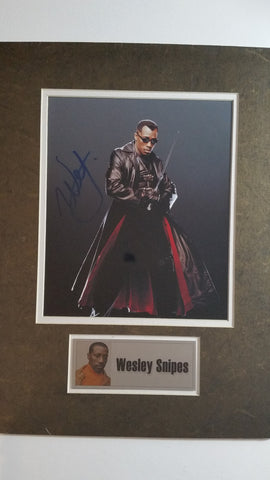 Signed photo of Wesley Snipes