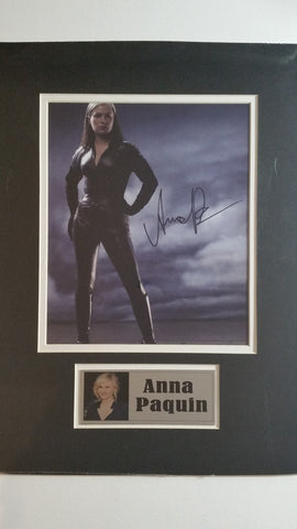 Signed photo of Anna Paquin