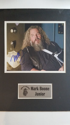 Signed photo of Mark Boone Junior