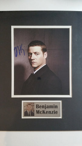 Signed photo of Benjamin McKenzie