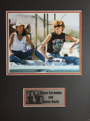 Signed photo of Susan Sarandon and Geena Davis