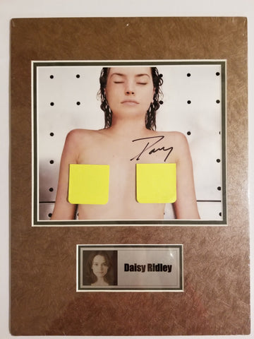 Signed photo of Daisy Ridley